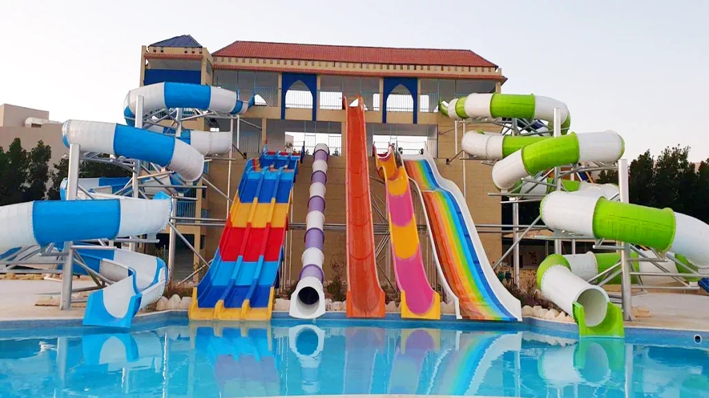 Gravity Hotel & Aqua Park